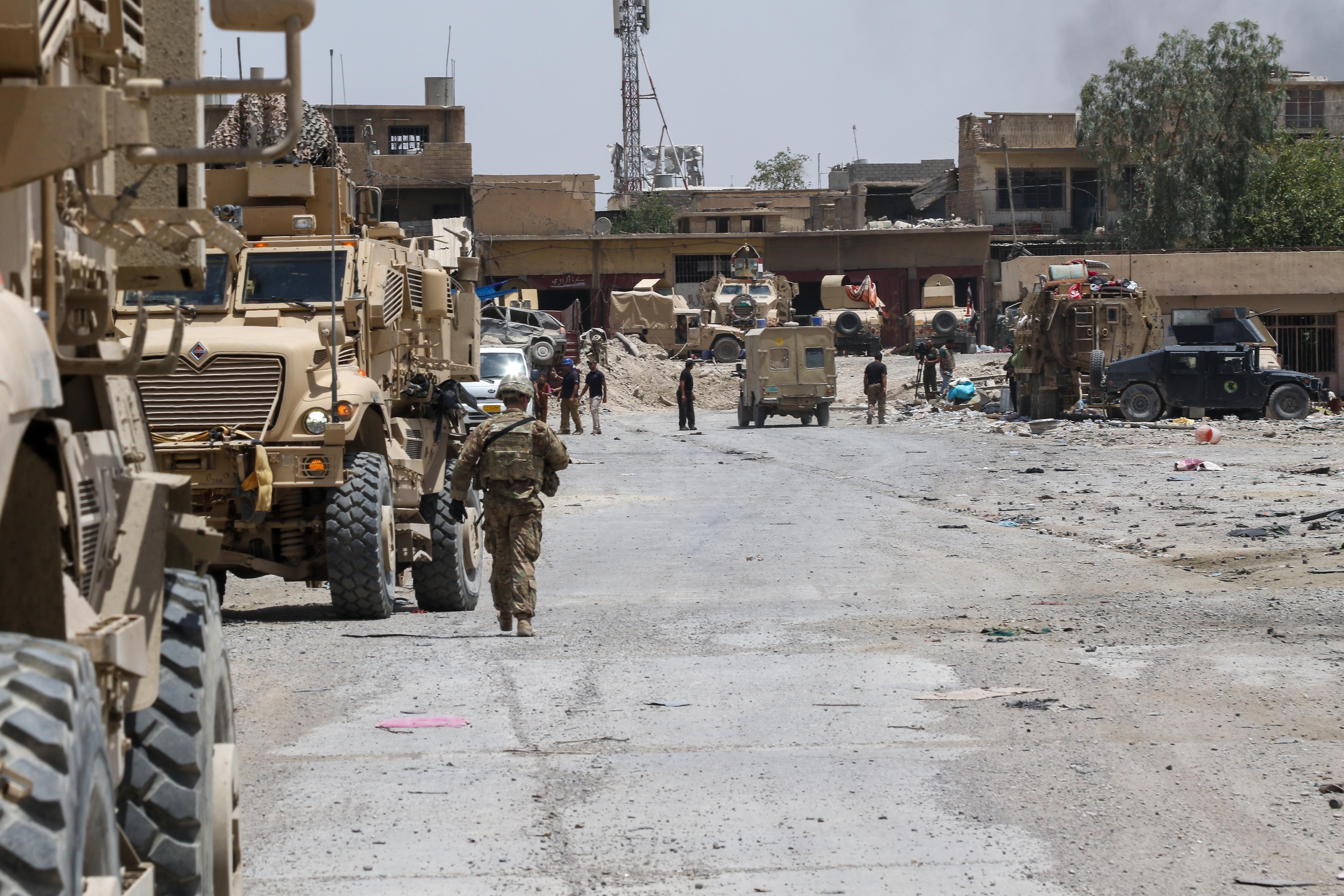 US soldiers assigned to the 2nd Brigade Combat Team, 82nd Airborne Division in Mosul, Iraq