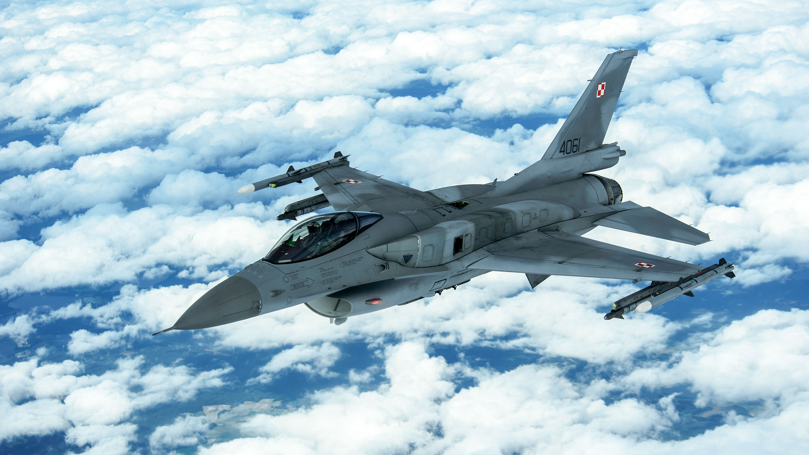 Polish F-16