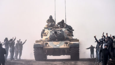 Turkish tank advances toward Afrin, Syria