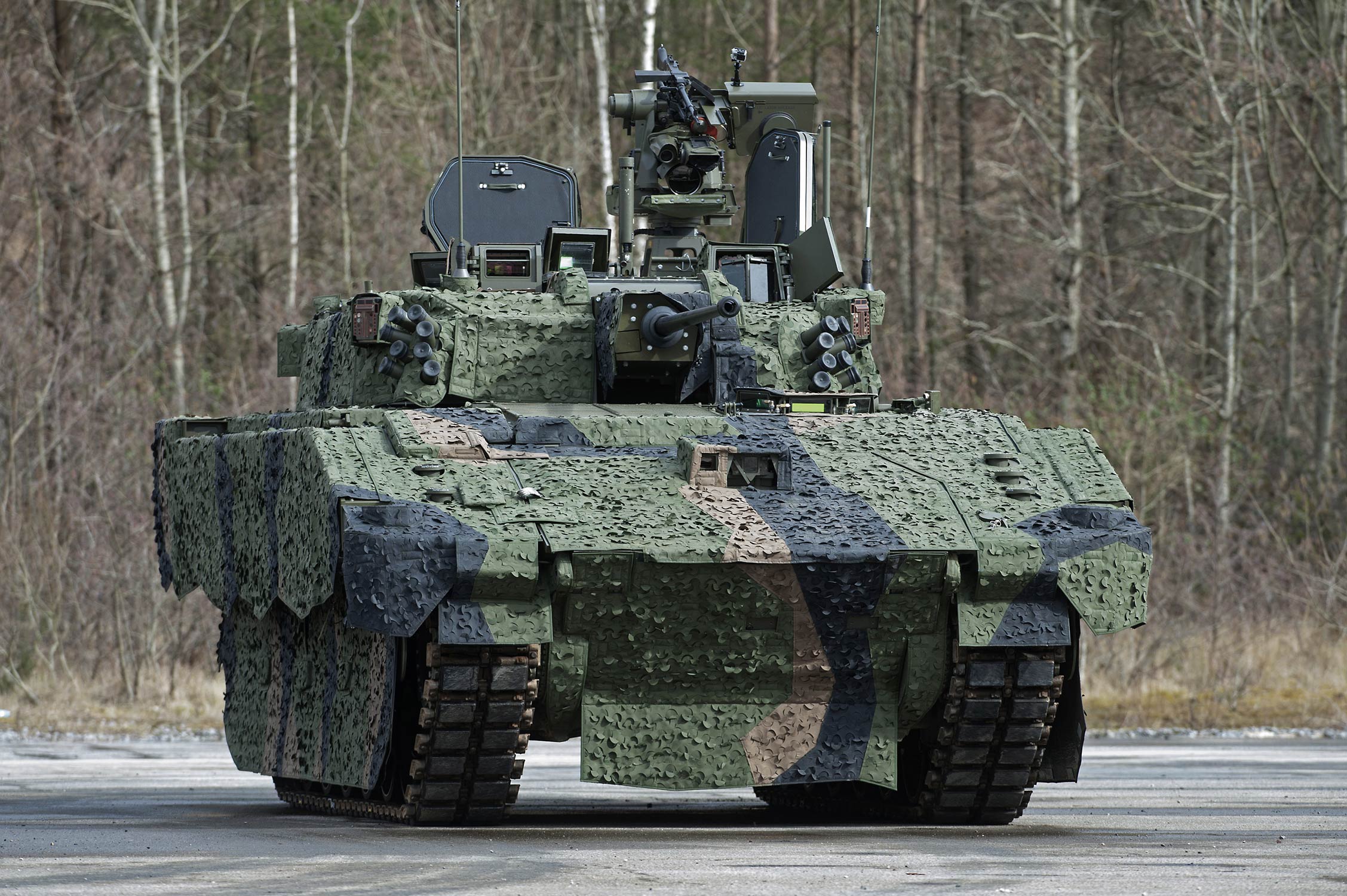 Ajax armoured fighting vehicle