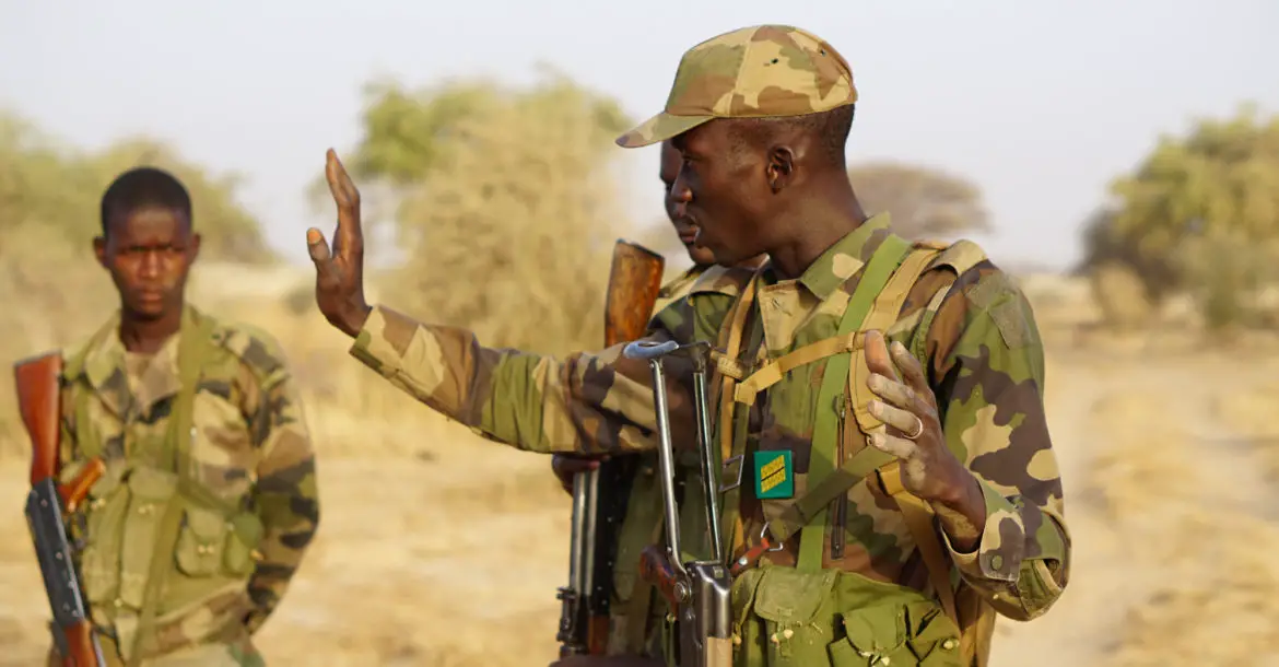 Nigerien officer conducts training during Exercise Flintlock 2017
