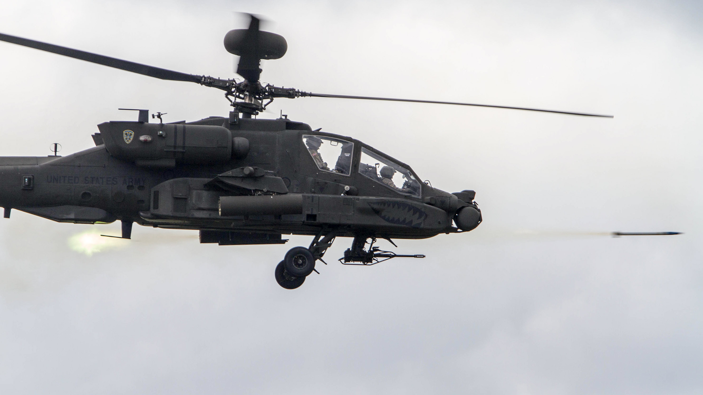 US Army AH-64E Apache helicopter fires Hydra 70 rocket