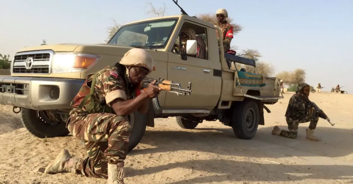 Nigeria soldiers demonstrate their fight against Boko Haram