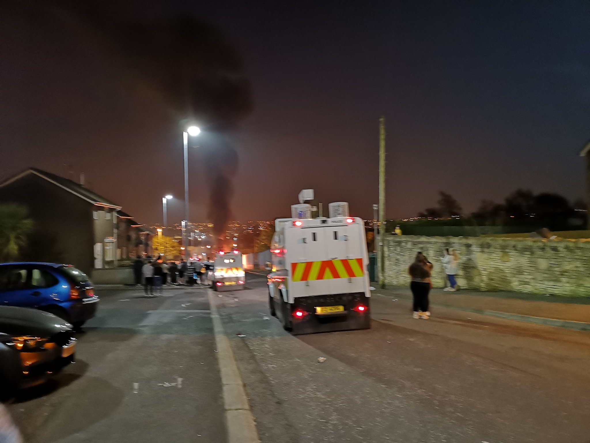 Journalist shot dead during rioting in Derry