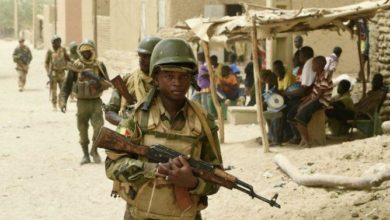 Malian soldiers.