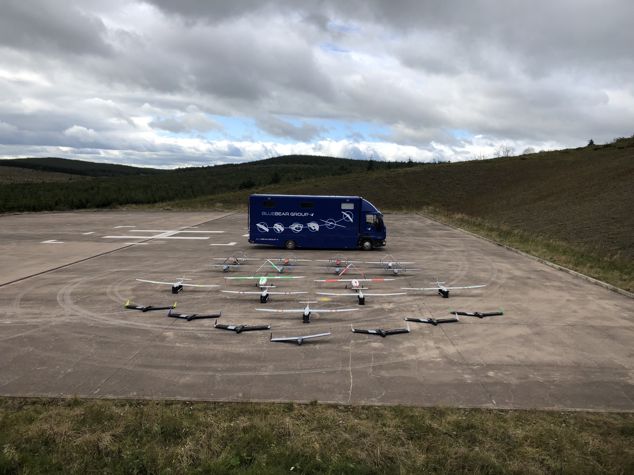 https://bbsr.co.uk/news/blue-bear-demonstrates-a-collaborative-20-drone-swarm-undertaking-bvlos-operations
