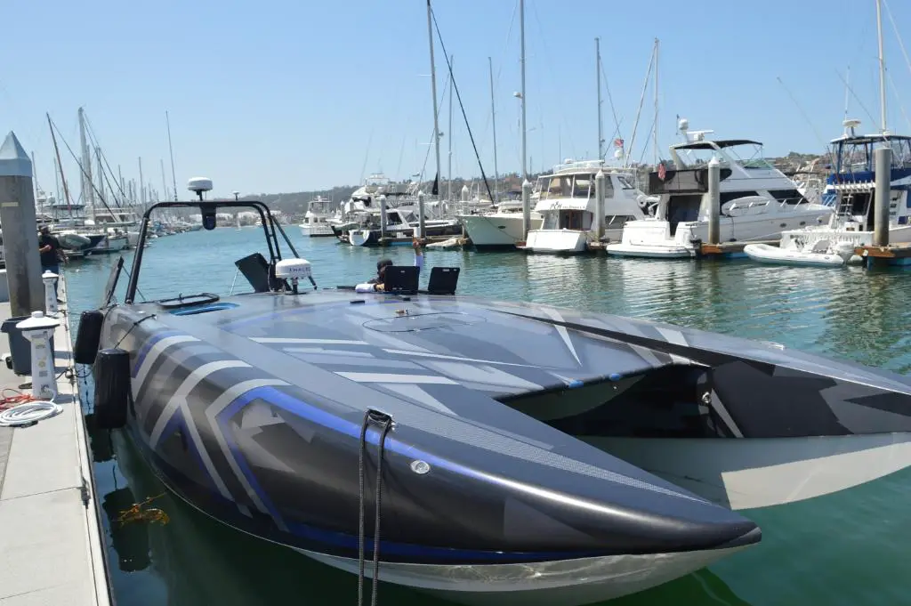 MANTAS T38 Devil Ray unmanned surface vehicle