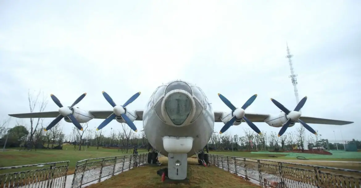 Shaanxi y-8 airplane