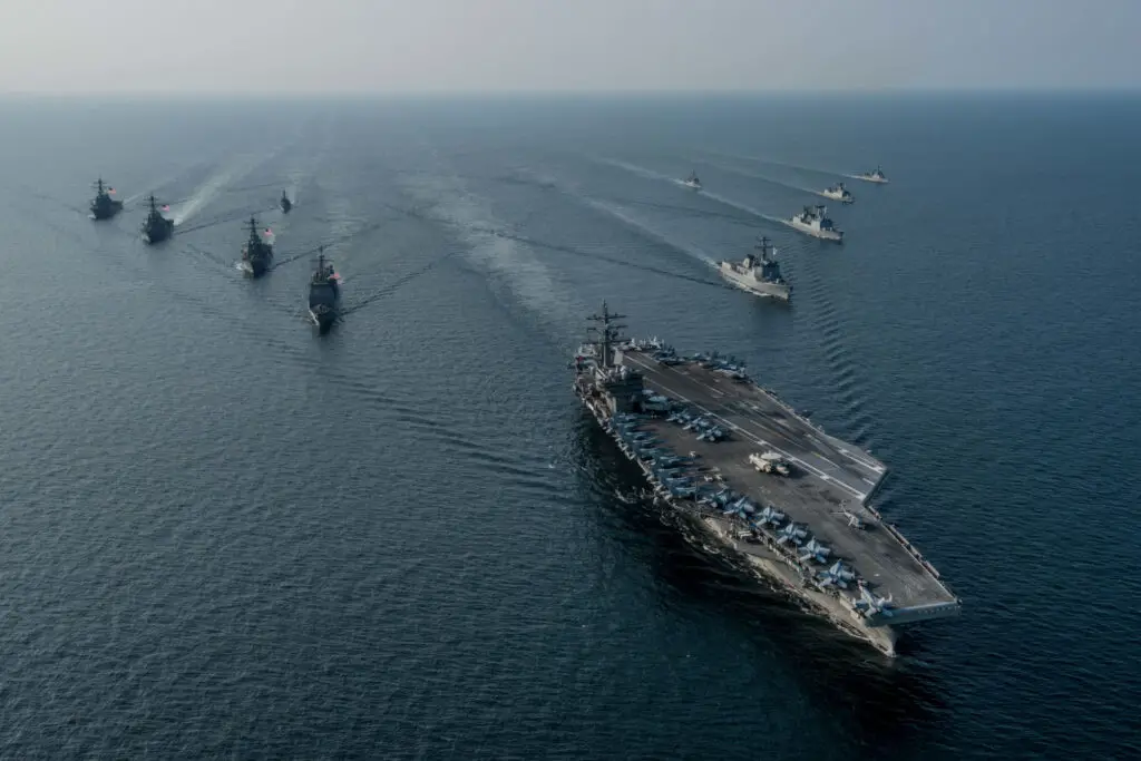 US Aircraft Carrier Arrives in South Korea to 'Deter' Pyongyang