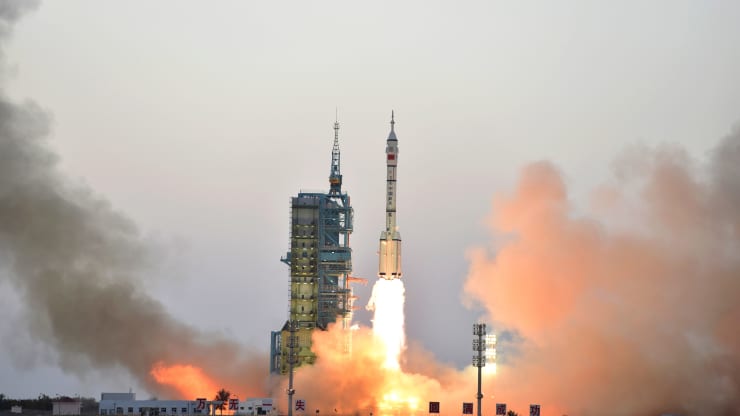 China Powerful Rockets China Demonstrates ‘World’s Most Powerful’ Solid Rocket Engine