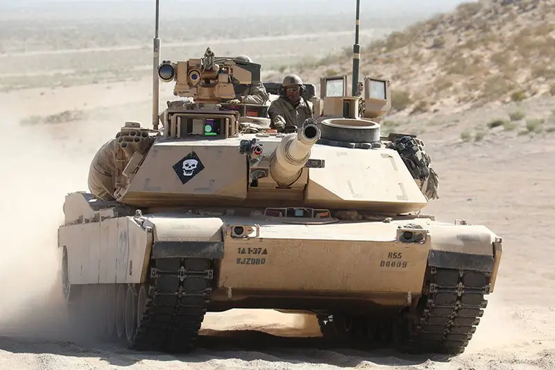 M1A2 Abrams tank