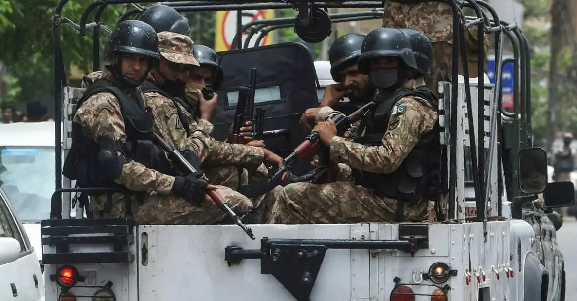 Pakistani soldiers