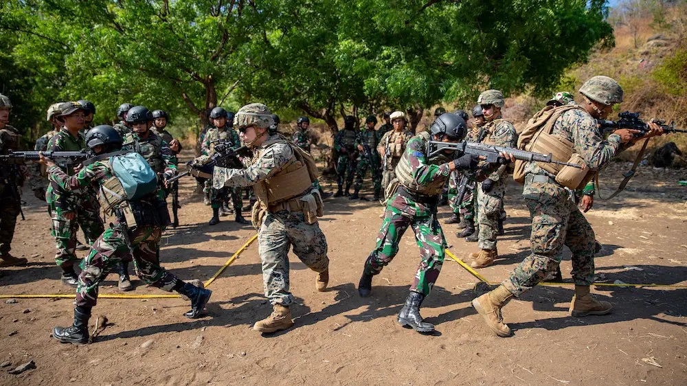 US Marines training with Indonesian Marines