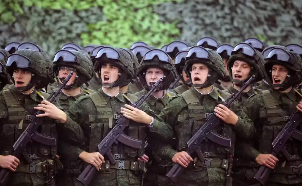 Belarusian soldiers