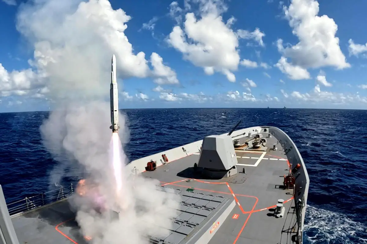 HMAS Sydney fires an Evolved Sea Sparrow Missile at Exercise Pacific Dragon during a regional presence deployment.