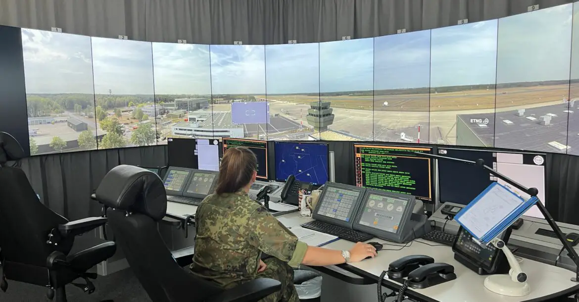Saab r-TWR control room