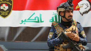 A member of the Iraqi federal police