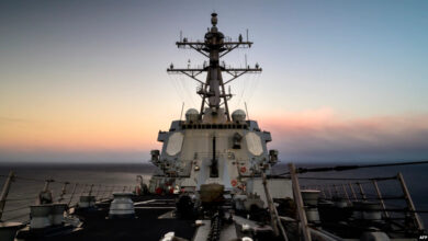 The guided-missile destroyer USS Chung-Hoon transits the Pacific Ocean