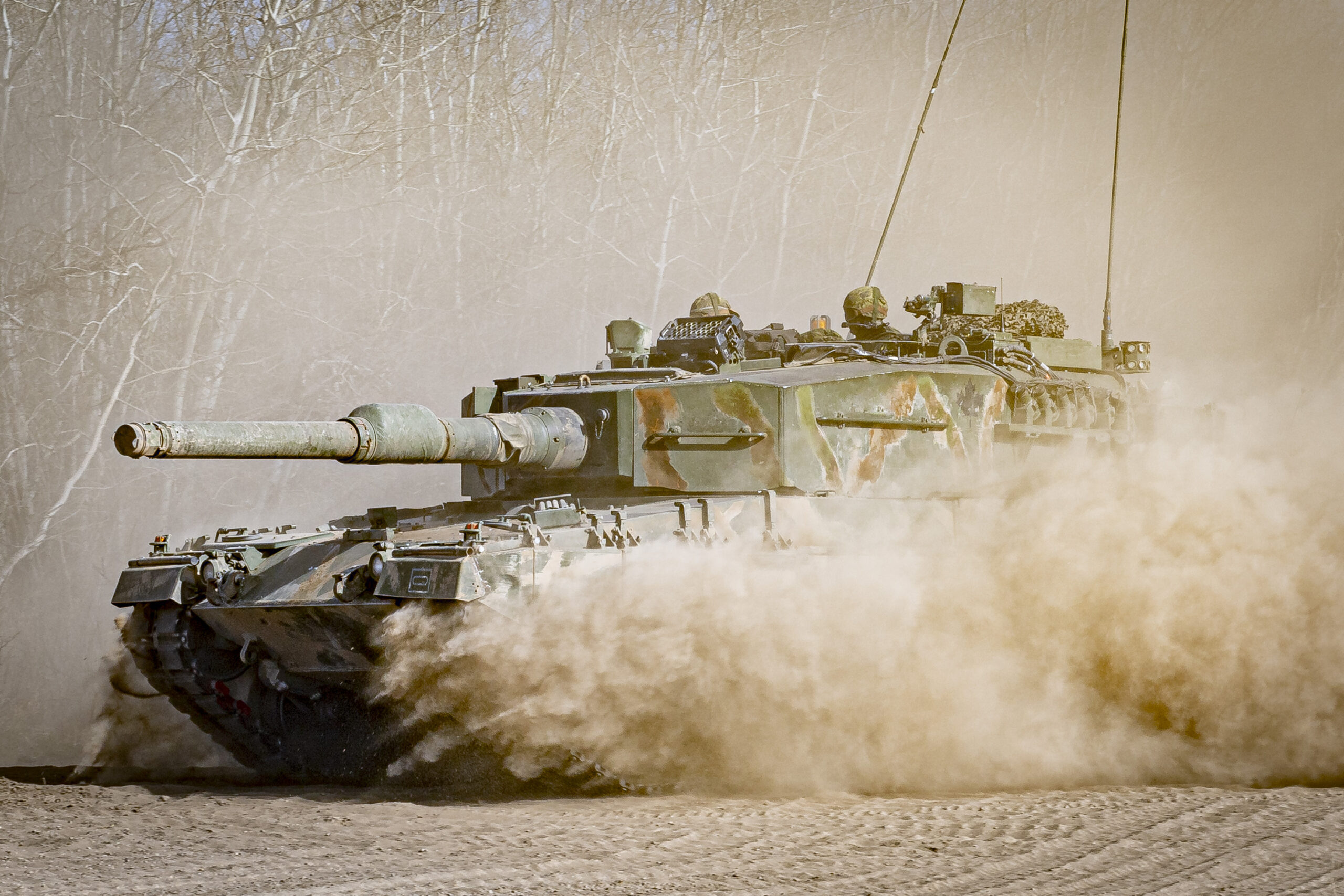 Leopard 2 main battle tank