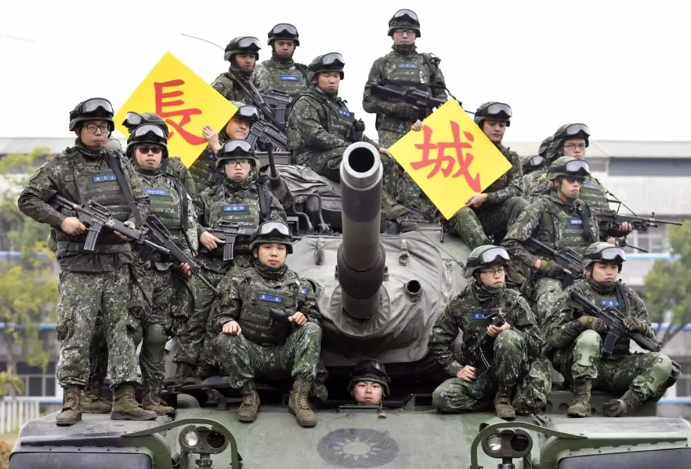 Taiwanese soldiers