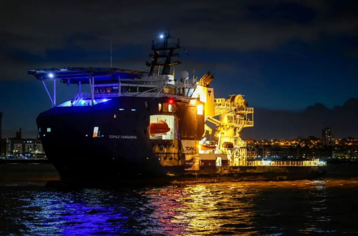 Multi-Role Ocean Surveillance ship