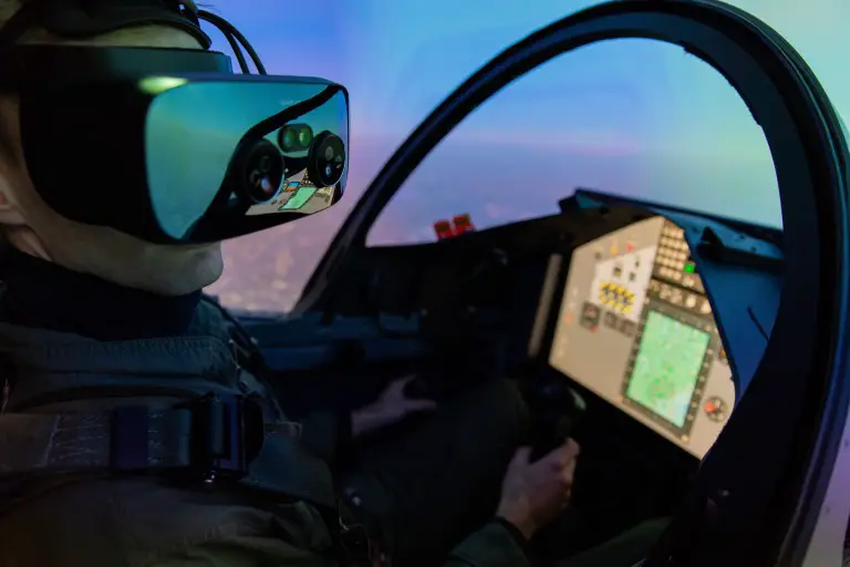 Virtual aircraft training