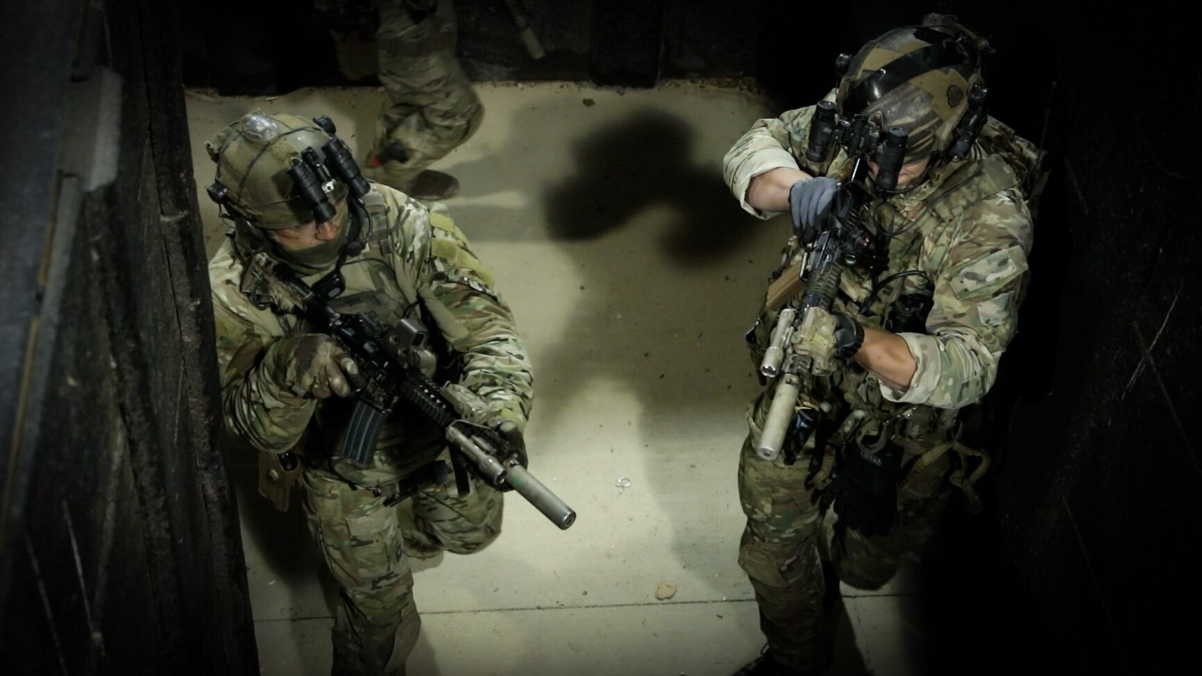 US Special Forces conduct close-quarters combat exercises