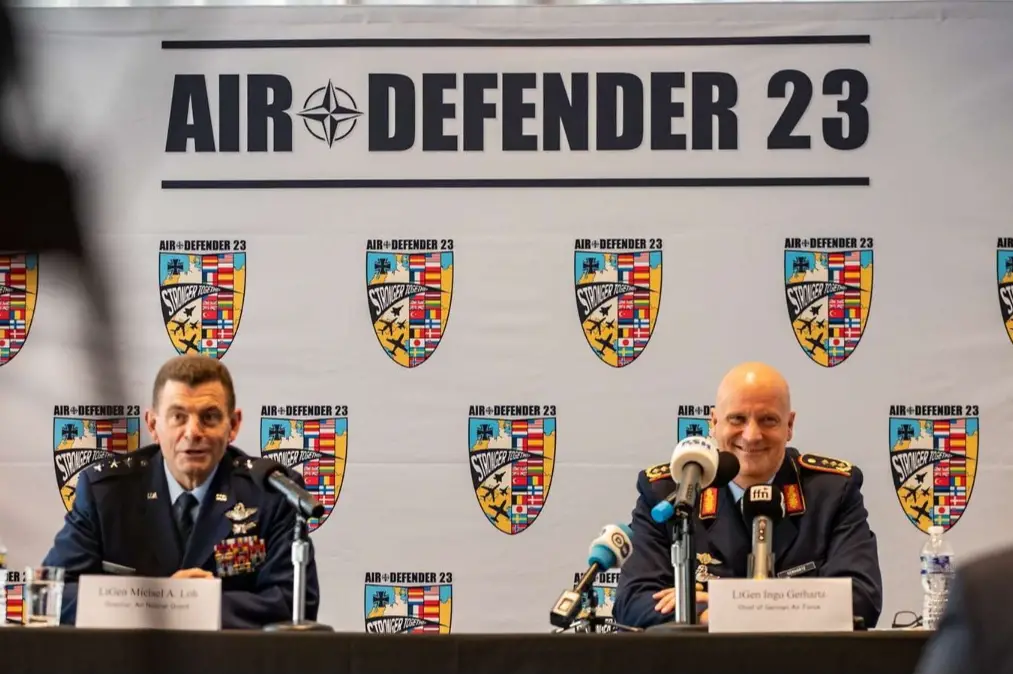 Lieutenant General Michael Loh (left), Director Air National Guard, and the German Chief of the Air Force, Lieutenant General Ingo Gerhartz during a press conference presenting the multinational live-fly exercise Air Defender 23  in Washington.
