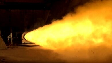 Zeus 1 solid rocket motor under static live-fire test