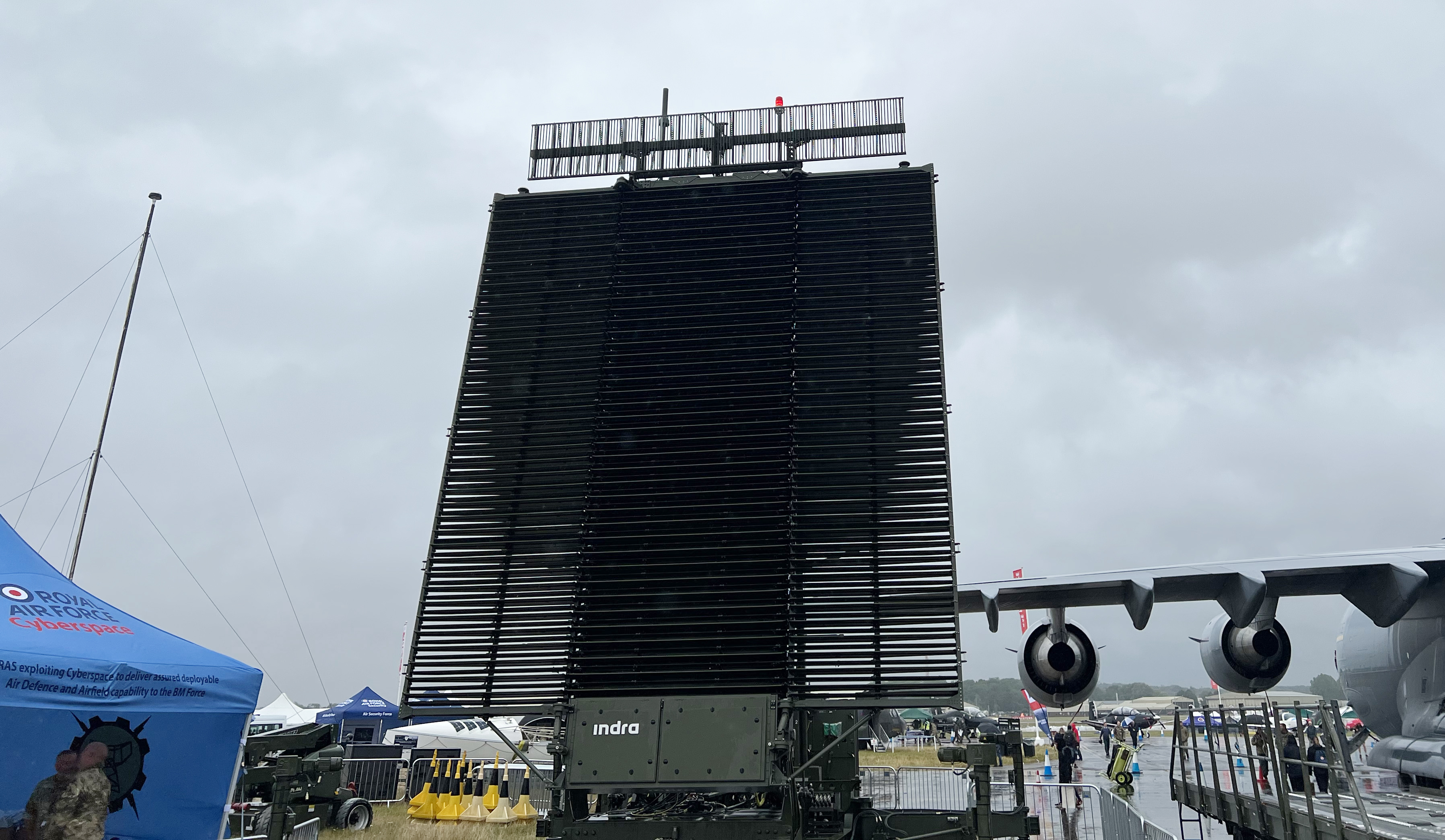 Lanza 3D long-range transportable radar (LTR-25). Photo: Indra
