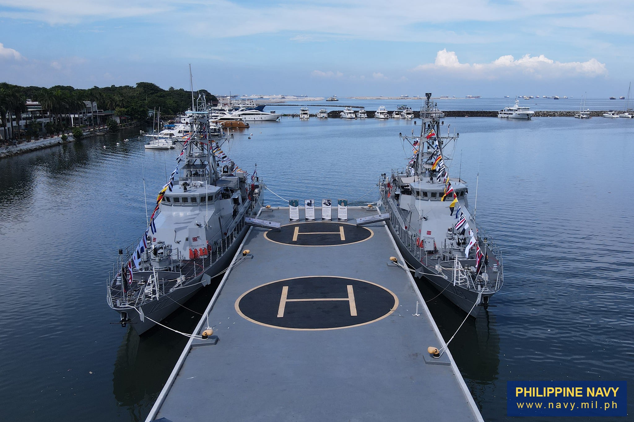 BRP Valentin Diaz and BRP Ladislao Diwa are seen docked in the Philippine Navy Headquarters' pier. The two Cyclone-class patrol ships were previously known as the US Navy's USS Monsoon and USS Chinook before they were decommissioned and transferred to the Philippine Navy.