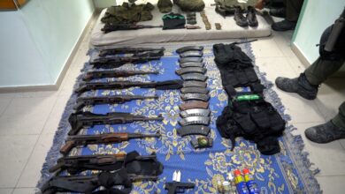 Hamas weapons and uniforms