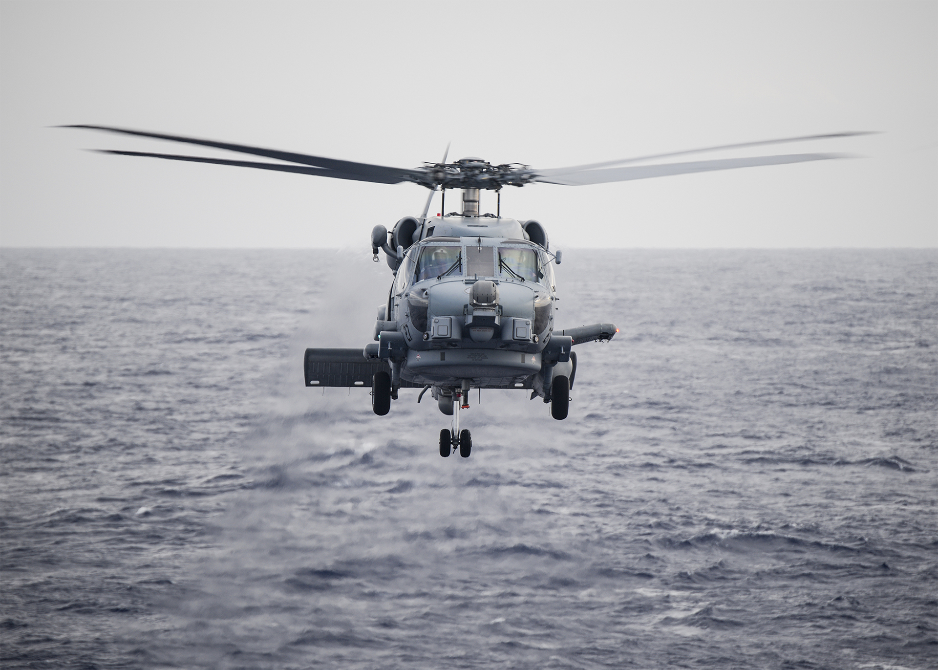 MH-60R helicopter