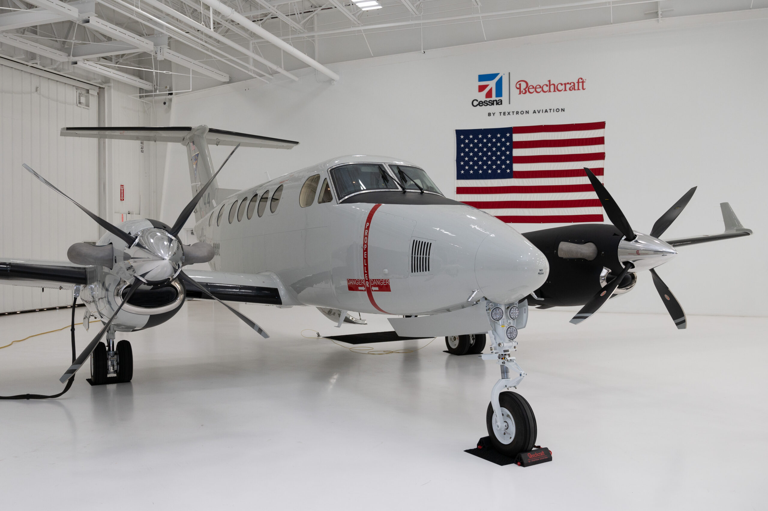 Beechcraft King Air 260 Multi-Engine Training System (METS) T-54A for the U.S. Navy